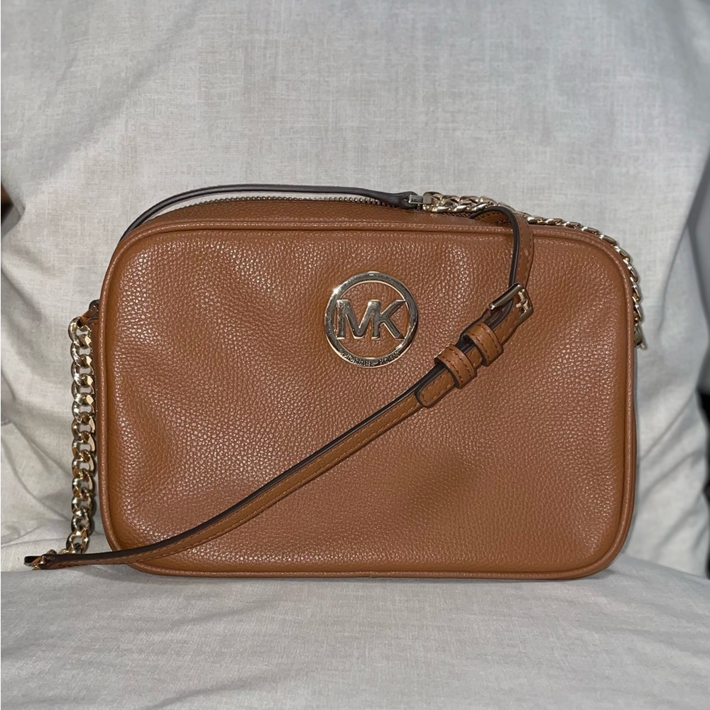 Michael Kors  Fulton Tan Leather Crossbody Bag with Gold Chain and MK Logo